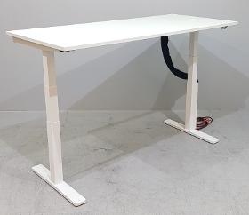 Kinnarps - Steh-Sitz-Schreibtisch 180 cm, weiß