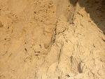 Sand, Kies, Mutterboden und Schotter