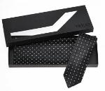 Krawatte und Einstecktuch schwarz