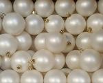 Weihnachtskugeln perlmut-weiß aus Kunststoff Ø7cm mit...