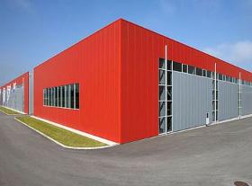 Lagerhallen / Bürocontainer / Materialcontainer
