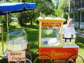 Popcorn- und Zuckerwatte-Wagen