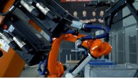 Advanced Automation: Sondermaschinenbau in Losgröße 1, Individuelle Produktionssysteme für höchste Anforderungen