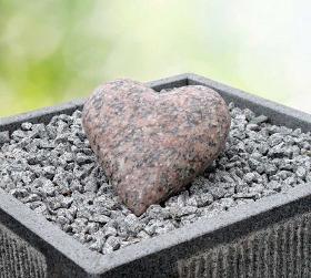 Granit-Herz