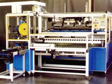 M 215 – Wickel- und Schneidautomat für Verbandsrollen