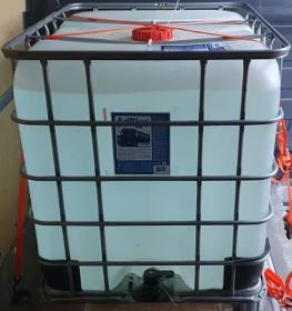 AdBlue® 1000 Liter IBC inkl Container 