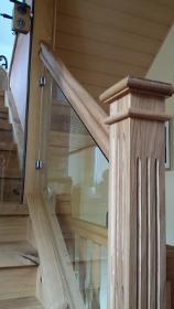 Treppensäule - Holz